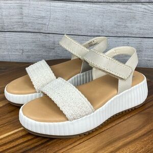 Dolce Vita Finesse Platform Sandal Slingback Strap Cream Tan Women’s Shoe Size 9